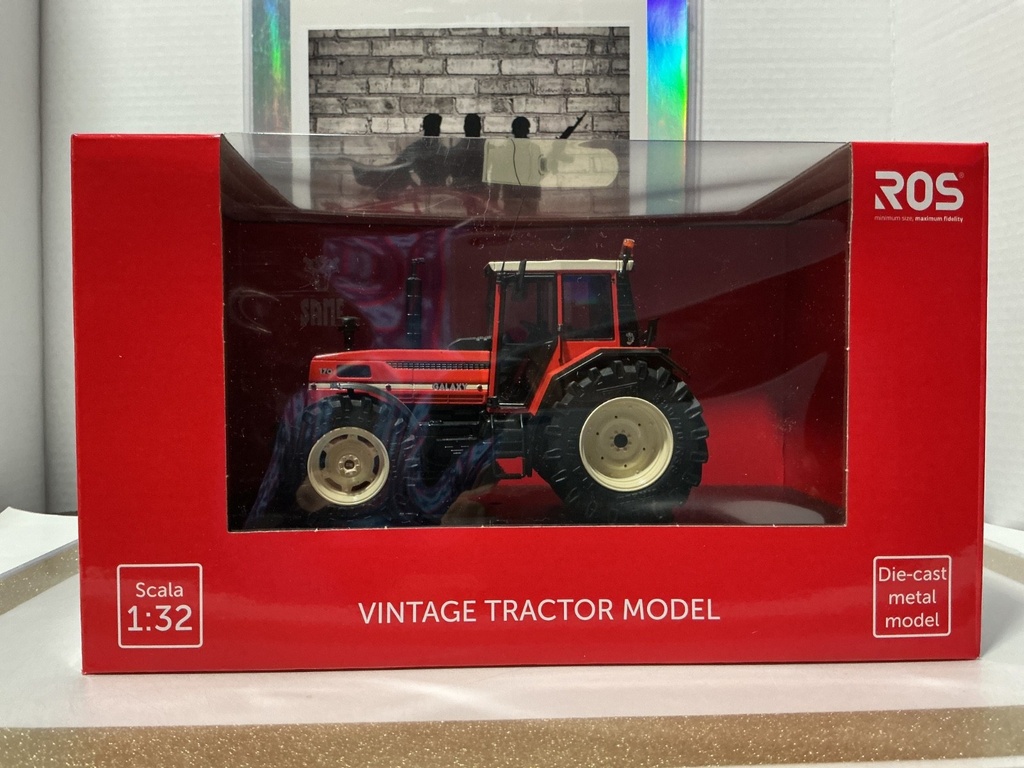 [111728] 1/32 ROS VINTAGE TRACTOR MODEL - SAME GALAXY 170 TRACTOR