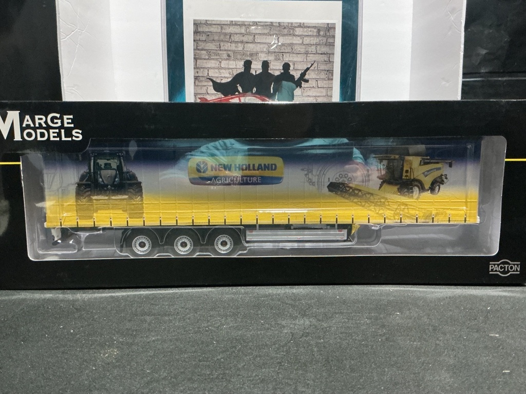 1/32 MARGE MODLES PACTON CONTAINER TRAILER NEW HOLLAND DESIGN