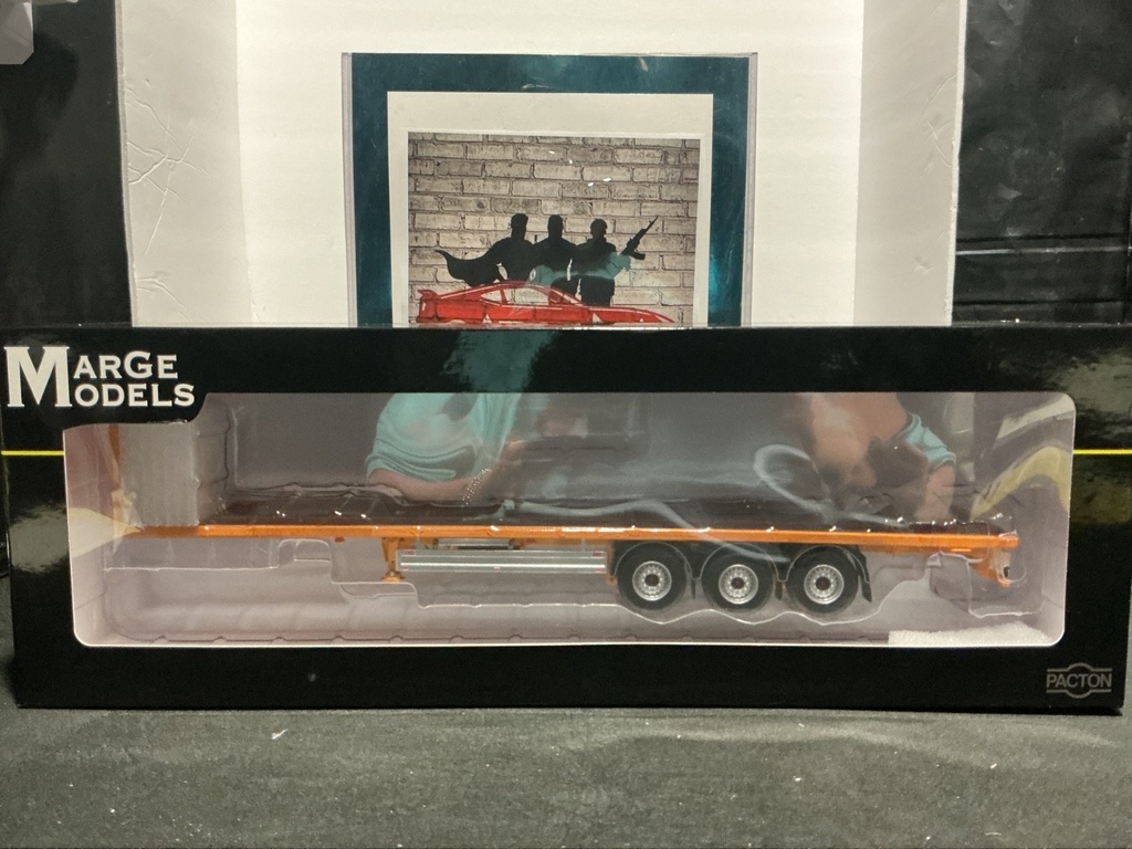 1/32 MARGE MODLES PACTON FLATBED TRALER YELLOW