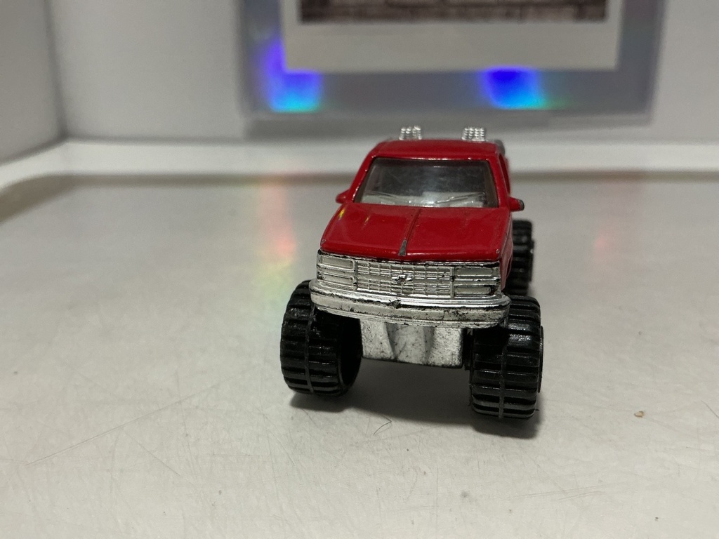 MATCHBOX CHEVY K-1500 1993  - USED/DAMAGED