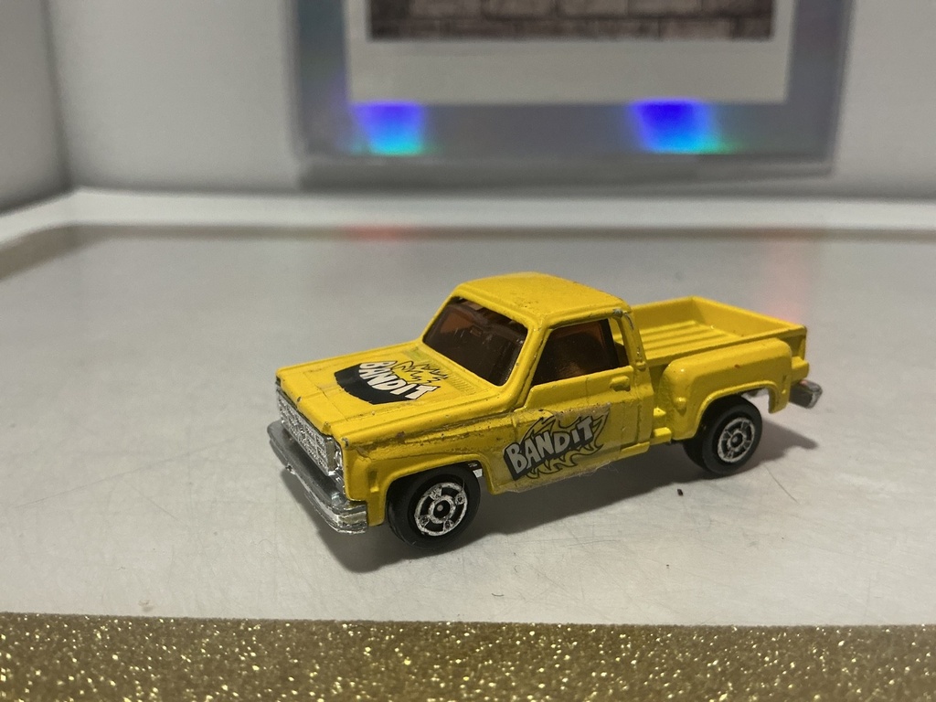 [010820] Bandit Chevrolet Stepside Pickup Truck - USED