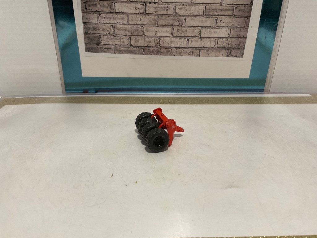 1/50: DIECAST FARM CONSTRUCTION 3 POINT WHEEL ROLLER