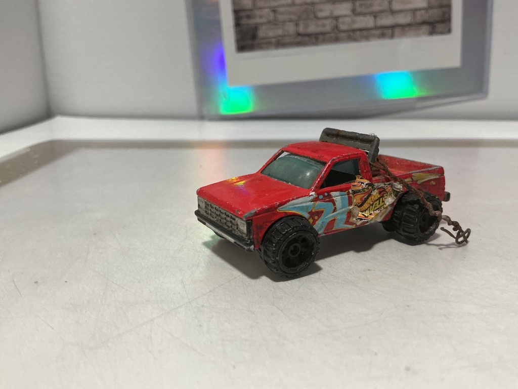 [010842] 1/64 HOTWHEELS 1982 Chevrolet S-10 "Path Beater - USED/DAMAGED