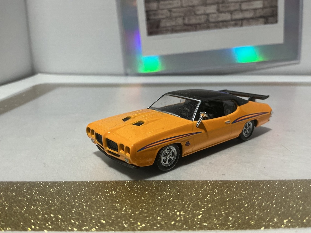 [010846] 1/64 1970 GTO MALIBU INTERNATIONAL  - USED