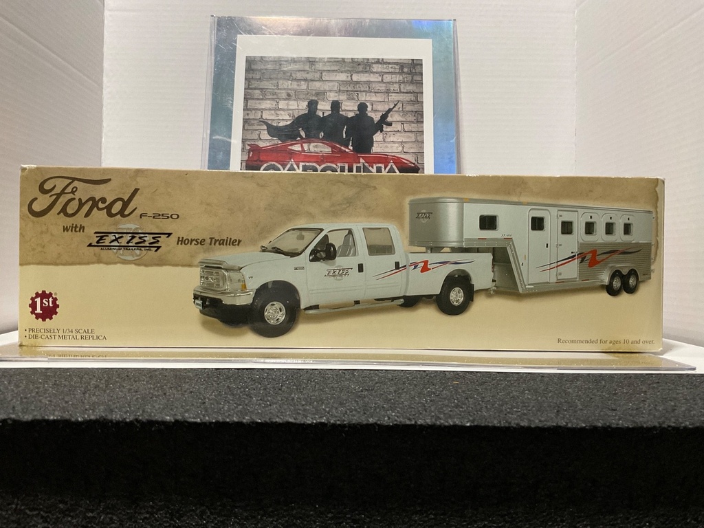 [010354] 1/34 1ST GEAR FORD F-250 WITH EXISS ALUMINUM HORSE TRAILER
