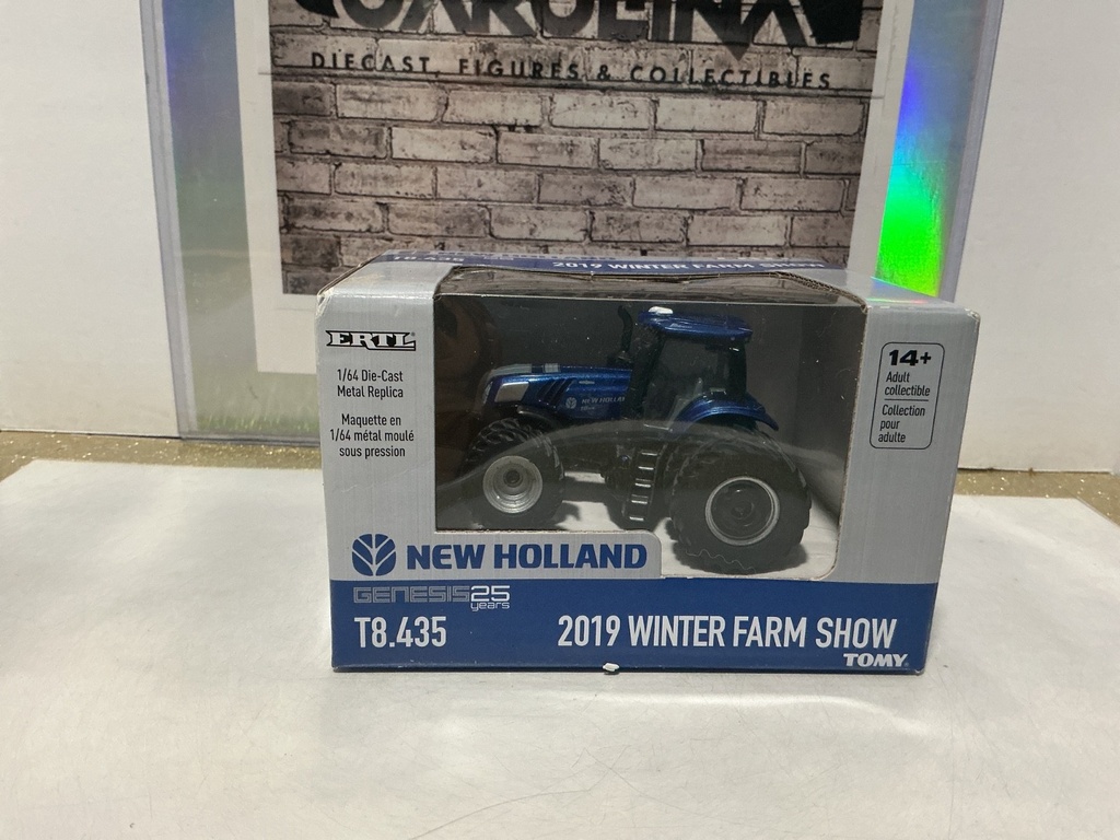 [009116] 1/64 - ERTL NEW HOLLAND GENESIS 2019 WINTER FARM SHOW T8.435
