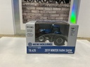 1/64 - ERTL NEW HOLLAND GENESIS 2019 WINTER FARM SHOW T8.435