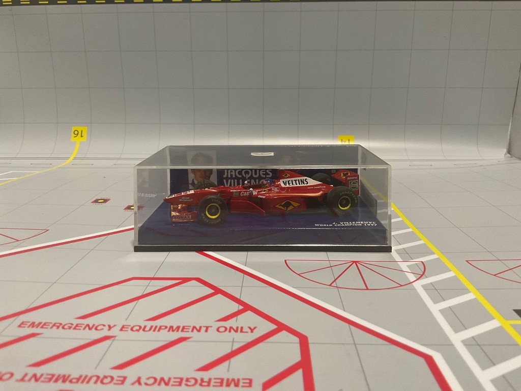 1:43 MINICHAMPS FORMULA 1 WILLIAMS FW 20 MECACHROME J. VILLENEUVE
