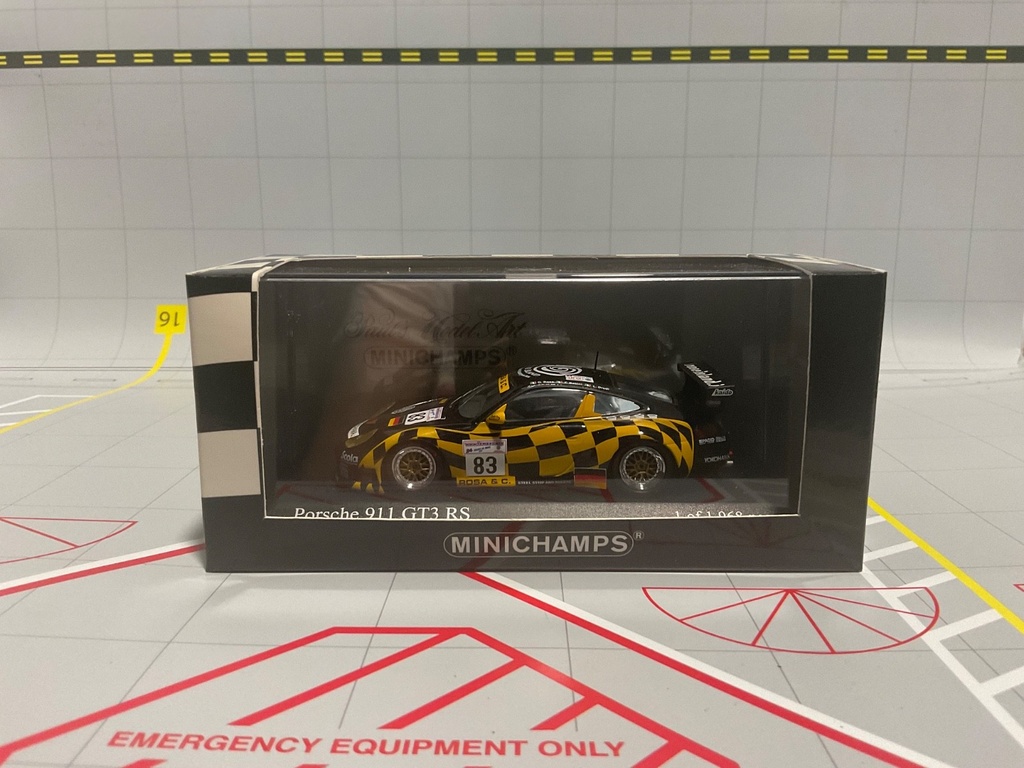 [113379] 1:43 MINICHAMPS RALLY CAR PORSCHE 911 GT3 RS ROSA/BABINI/DRUDI