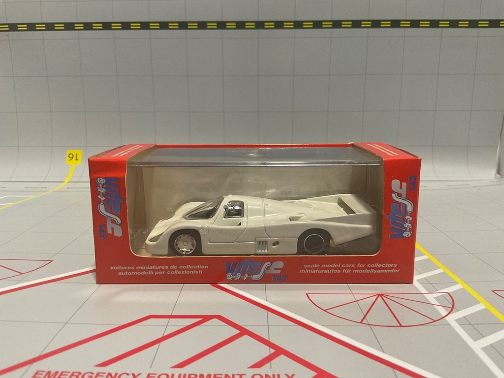 [113422] 1:43 VITESSE SM 42 PORSCHE 956 “FORTUNA” LE MANS 1986
