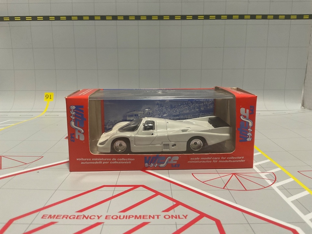 1:43 VITESSE REF. 319 PORSCHE 956 “SKOAL BANDIT” N. 33&12 LE MANS 1984