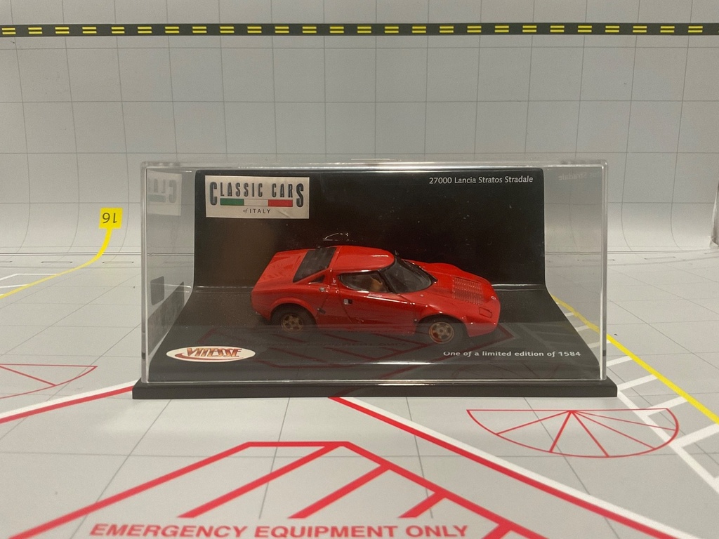 1:43 VITESSE #0392 CLASSIC CARS OF ITALY 27000 LANCIA STRATOS STRADALE