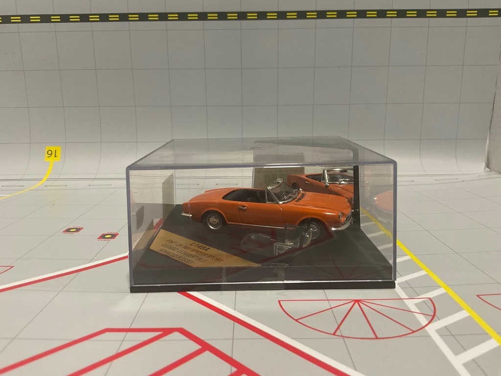 1:43 VITESSE L148A FIAT 123 BS1 SPIDER SPORT CLOSED CONVERTIBLE “ARANCIO ROSSO”