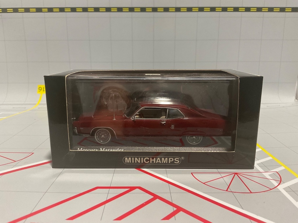 1:43 MINICHAMPS MERCURY MARAUDER 1969 RED