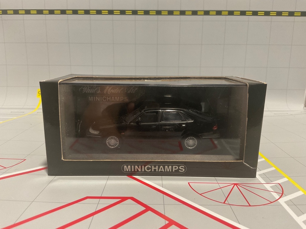 1:43 MINICHAMPS SAAB 900 SALOON 1995 BLACK
