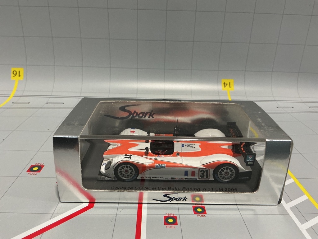 1:43 SPARK COURAGE CG NOEL DEL BELLO RACING N. 31 LM 2005