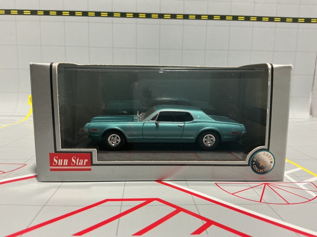 1:43 SUN STAR METAL DIECAST MERCURY COUGAR 1968