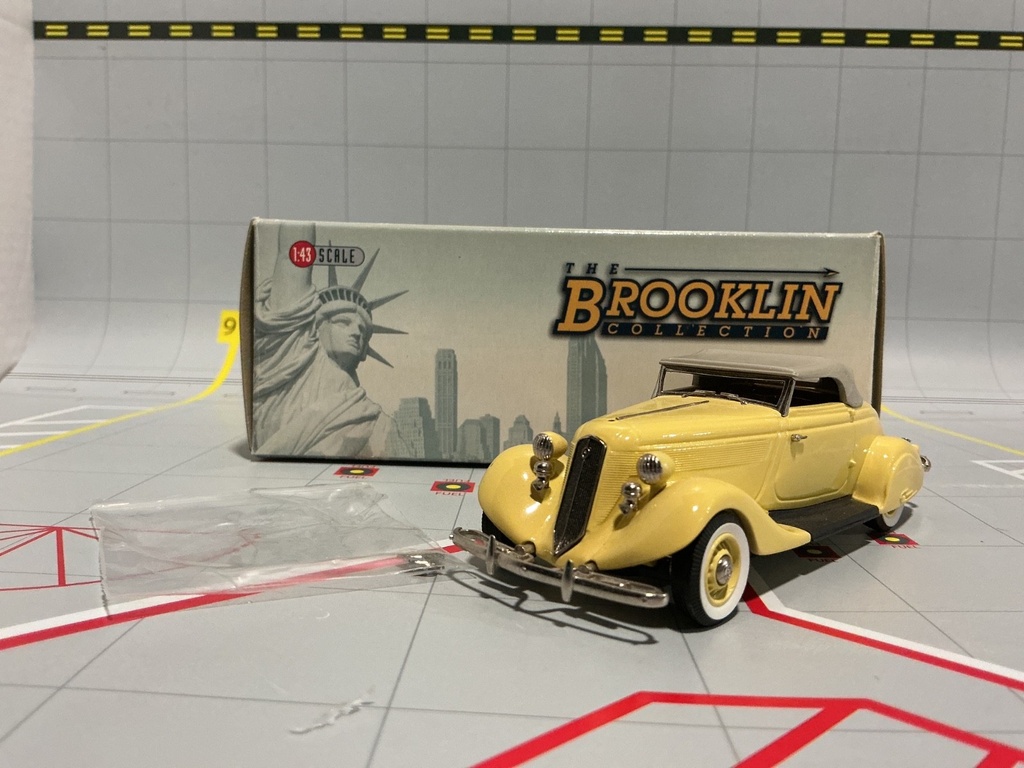 1:43 BROOKLIN MODELS BRK 93 1935 STUDEBAKER COMMANDER ROADSTER SOFT TOP UP