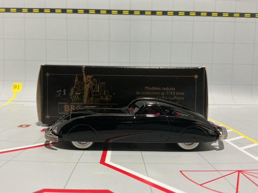 1:43 BROOKLIN MODELS  BRK 33 1938 PHANTOM CORSAIR COUPE