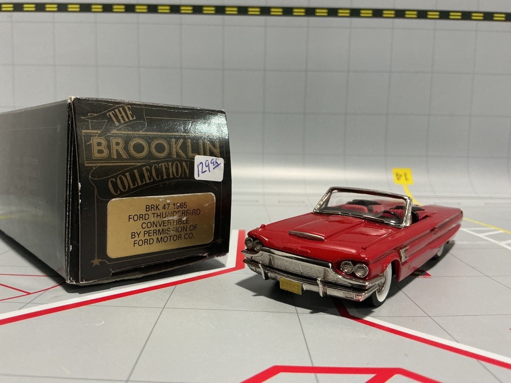 1:43 BROOKLIN MODELS BRK 47 1965 FORD THUNDERBIRD CONVERTIBLE