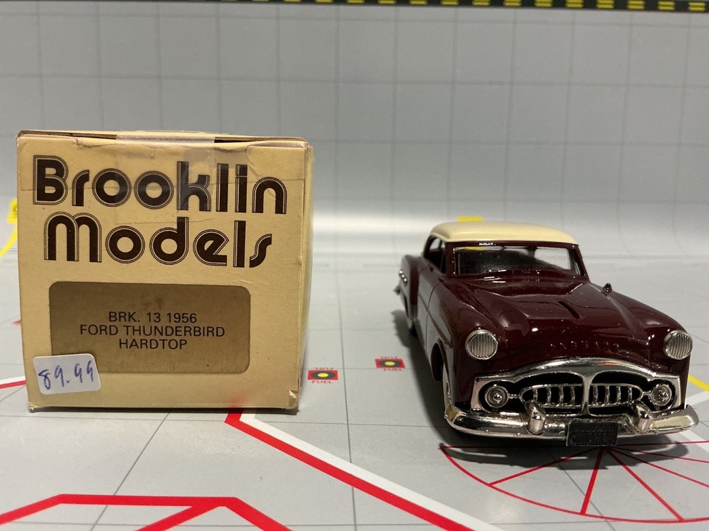 1:43 BROOKLIN MODELS - BRK 13 1956 FORD THUNDERBIRD HARDTOP