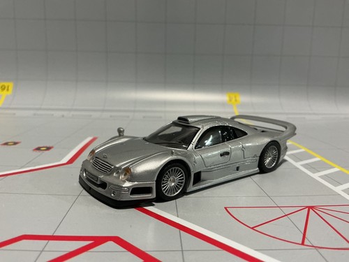1:43 MAISTO MERCEDES CLK - GTR SILVER