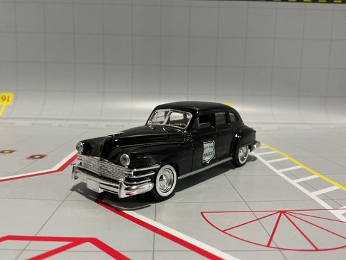 1:43 SOLIDO 1948 BLACK CHRYSLER WINDSOR POLICE CAR