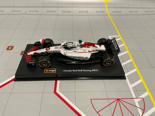 1/43 BURAGO Formula 1 Oracle Red Bull #1 Max Verstappen