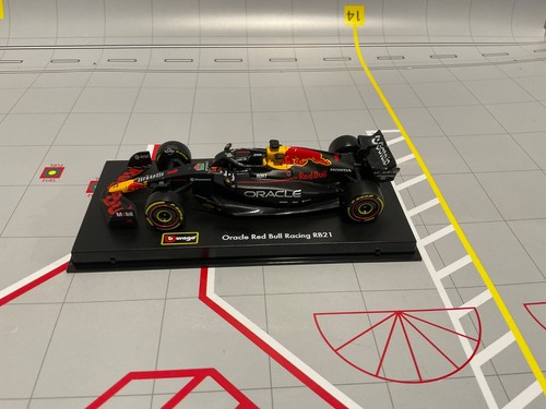 1/43 BURAGO Formula 1 Oracle Red Bull #1 Max Verstappen Gate.Io