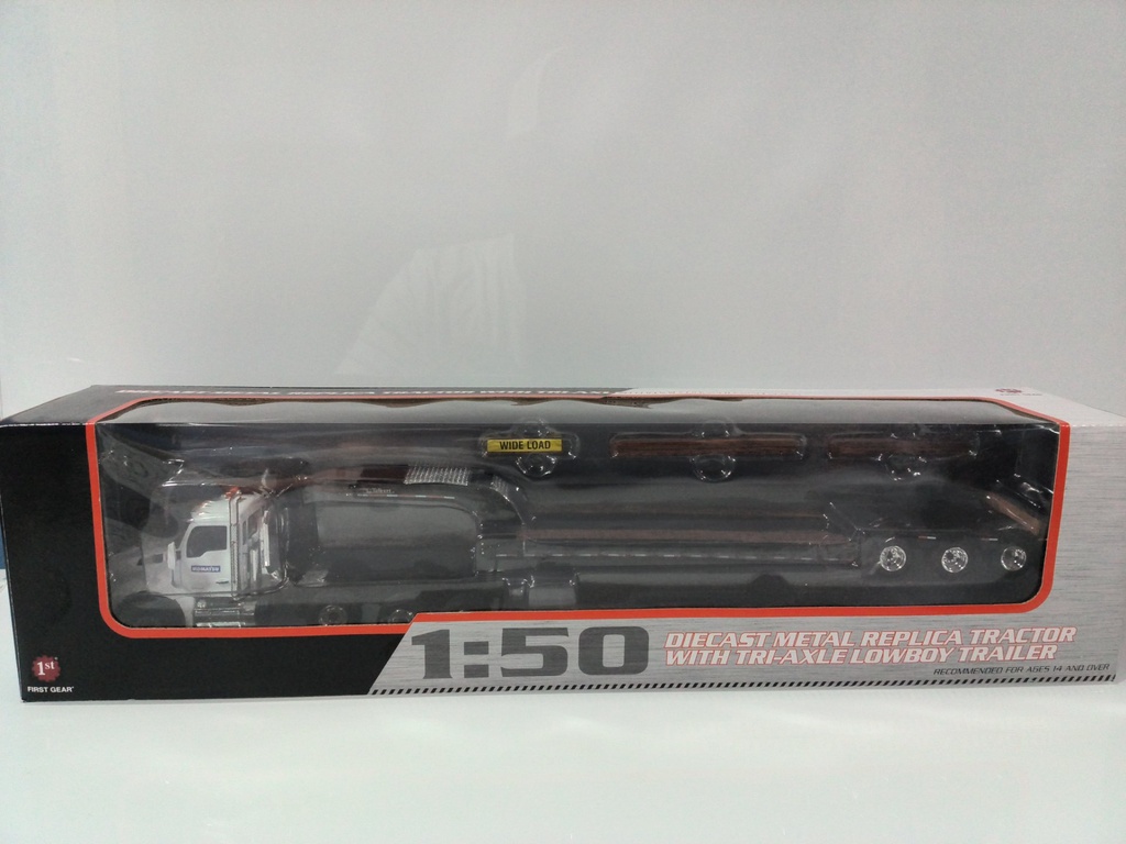 1:50 FIRST GEAR KENWORTH T880 TRI AXLE WITH LOWBOY KOMATSU TALBERT