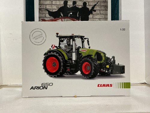 1:32 WIKING CLAAS 650 ARION  FARM TRACTOR 