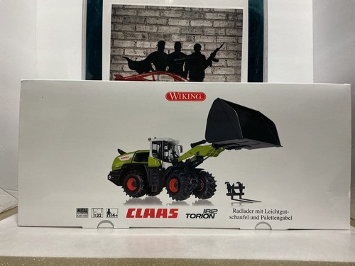 1/32 WIKING CLAAS TORION 182 - LOADER