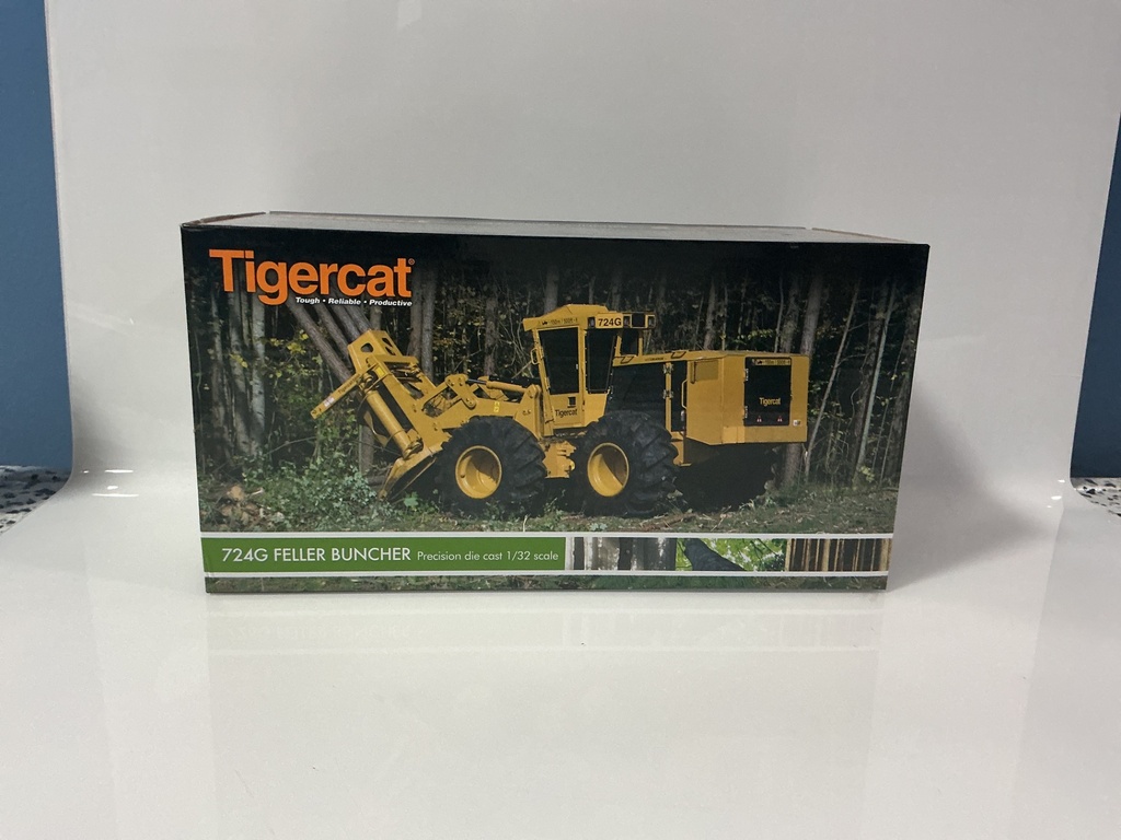 1:32 TIGER CAT 724G FELLER BUNCHER #CV331