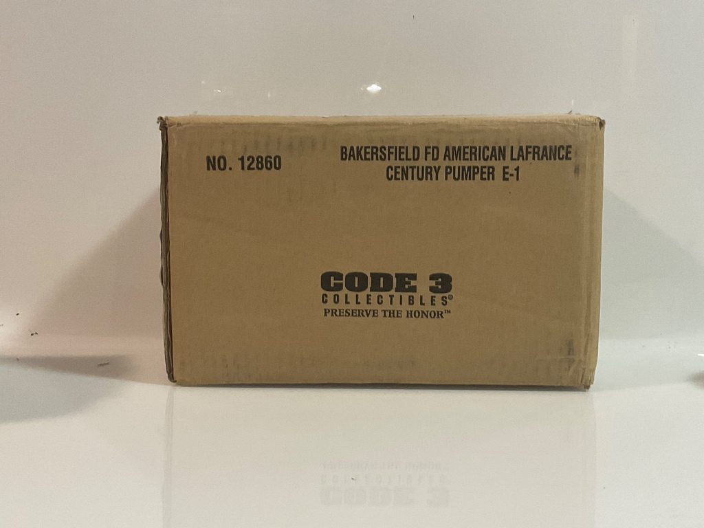 1/64 CODE 3 BAKERSFIELD FD AMERICAN LAFRANCE PUMPER E-1