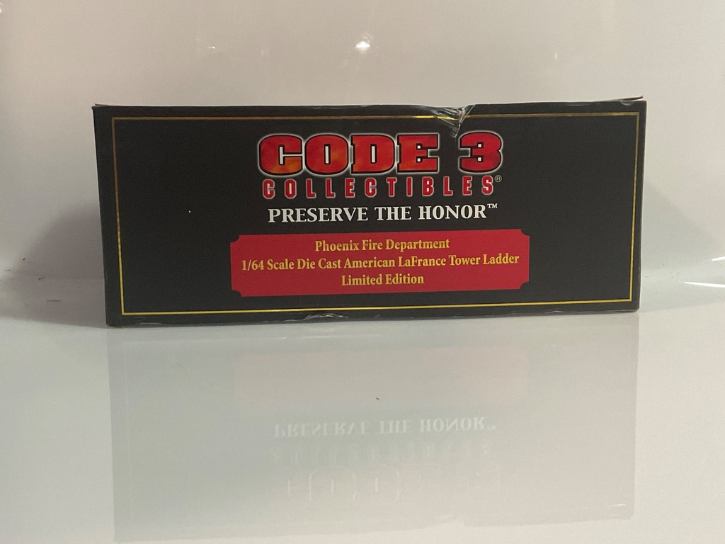 1/64 CODE 3 PHOENIX FIRE DEPT AMERICAN LAFRANCE TOWER LADDER