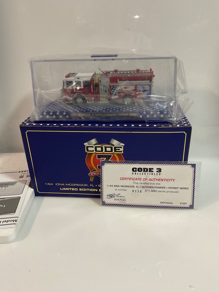 CODE 3 IONA MCGREGOR SUTPHEN PUMPER PATRIOT SERIES 128078