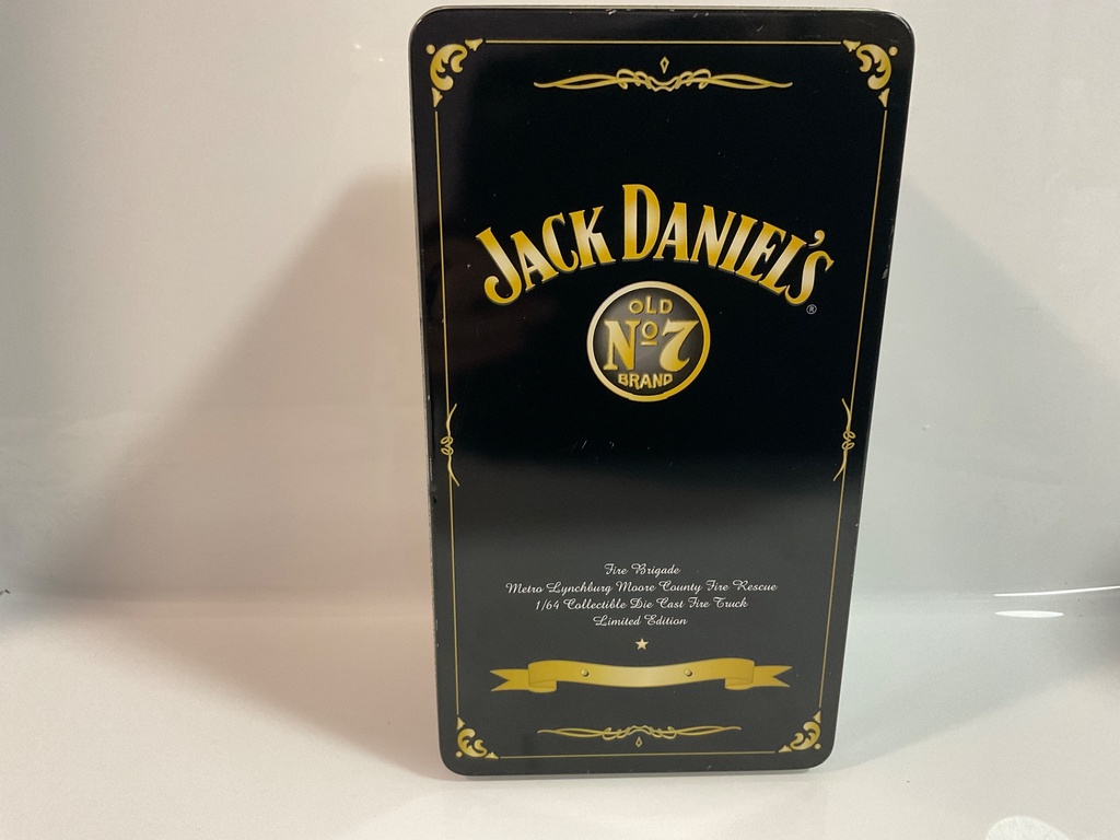 1/64 JACK DANIELS FREIGHTLINER PUMPER