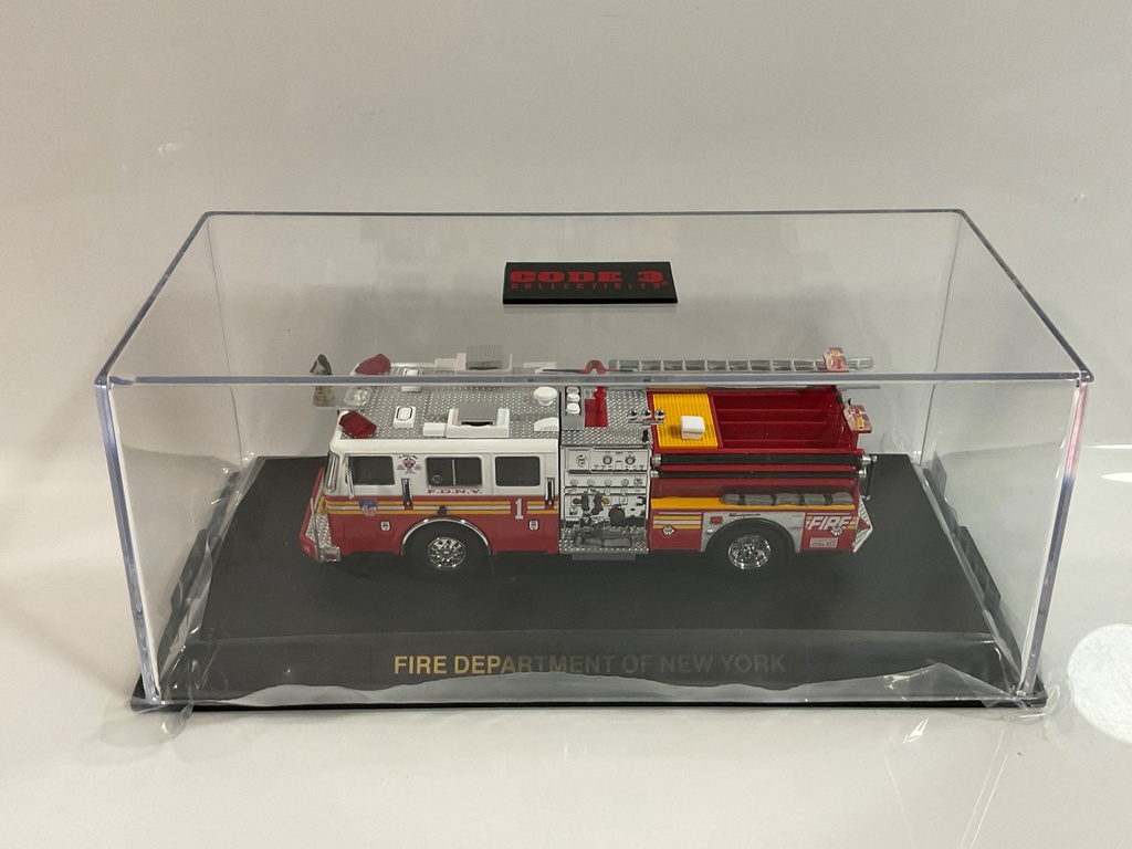1/64 CODE 3 FDNY ENGINE 1 PUMPER 