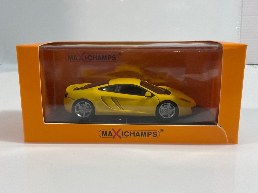 1/43 MAXICHAMPS MCLAREN 12C 