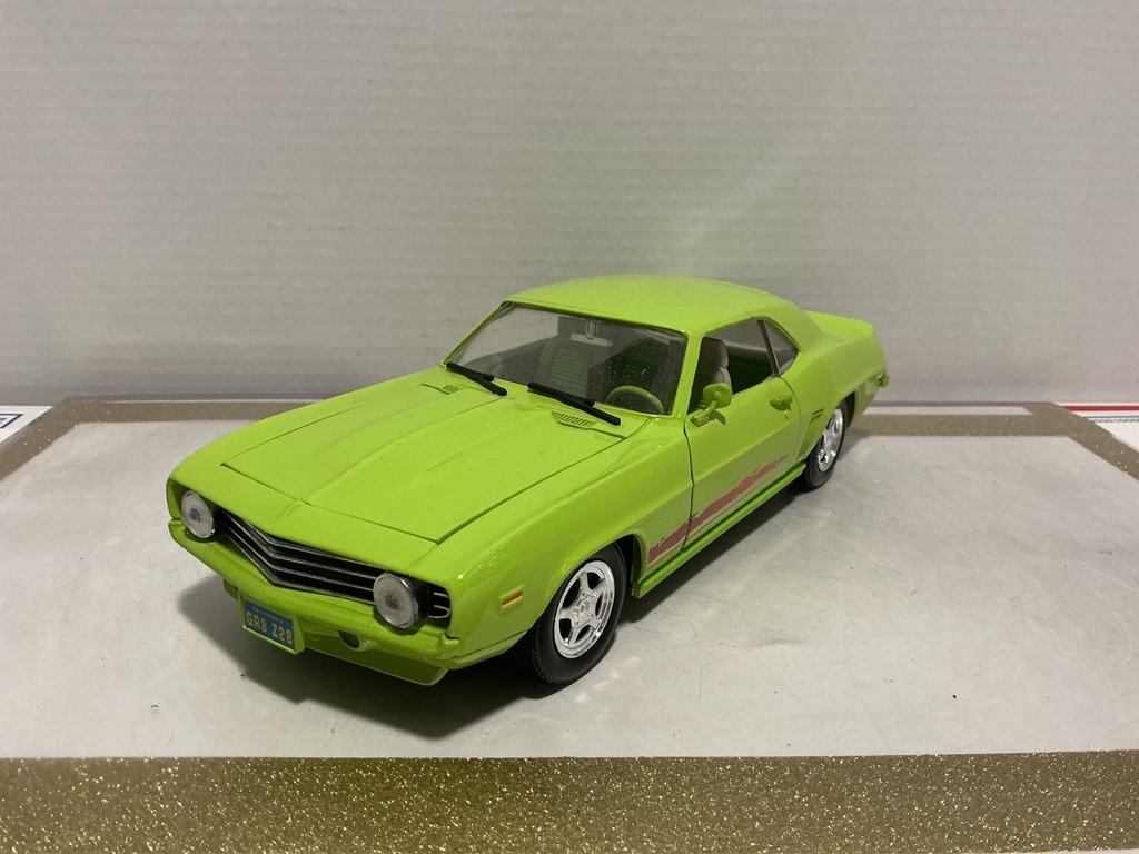 1/18 ERTL 1969 CHEVROLET CAMERO