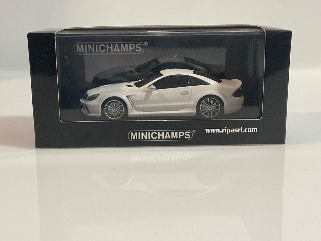 [117146.] 1/43 MINICHAMPS MERCEDES BENZ SL65 AMG BLACK SERIES 