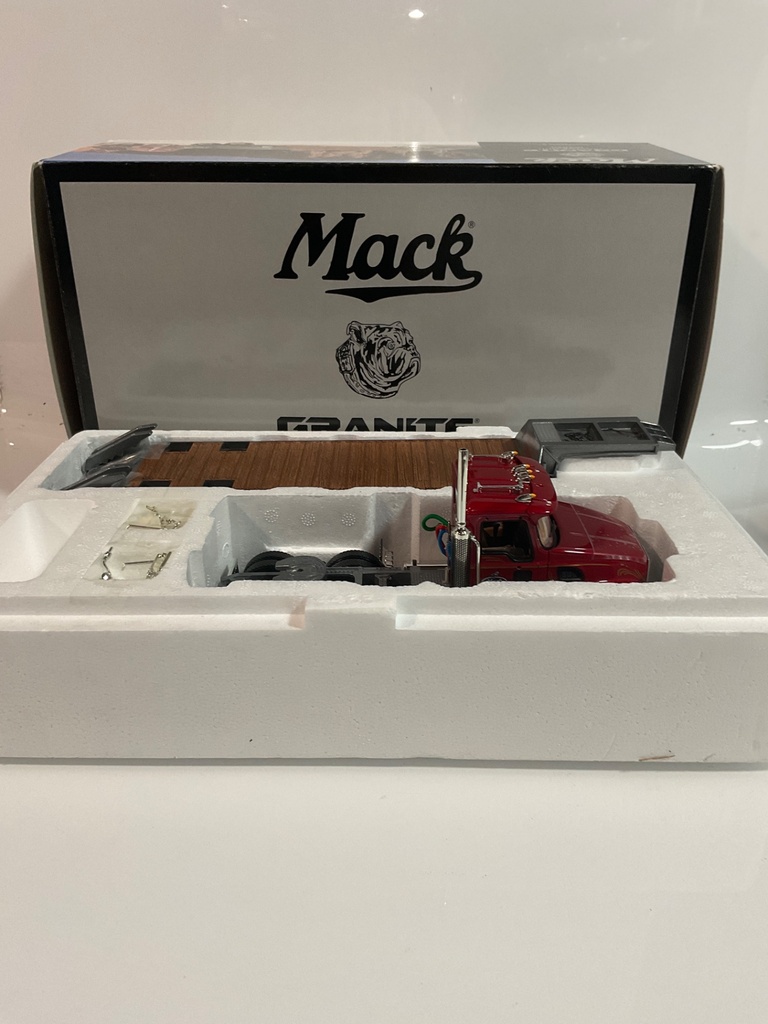 1/34 FIRST GEAR MACK GRANITE TRACTOR W/ LOWBOY TRAILER 19-3298
