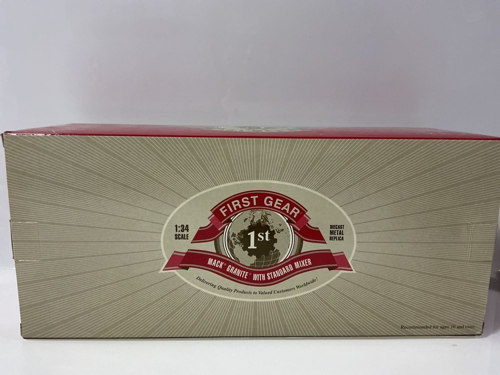 1/34 FIRST GEAR COLONIAL CONCRETE 19-3538