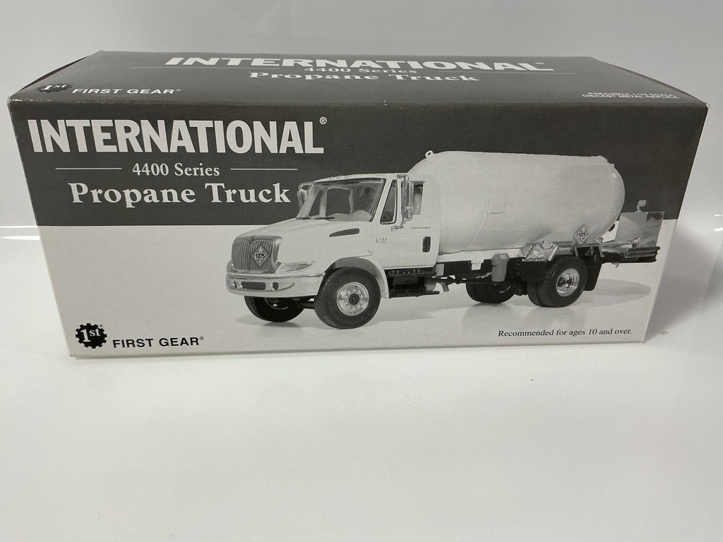 1/34 FIRST GEAR INTERNATIONAL 4400 PROPANE TRUCK 10–3 188C