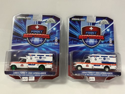 1:64 GREENLIGHT FIRST RESPONDERS NYC AMBULANCE PAIR WITH CHASE