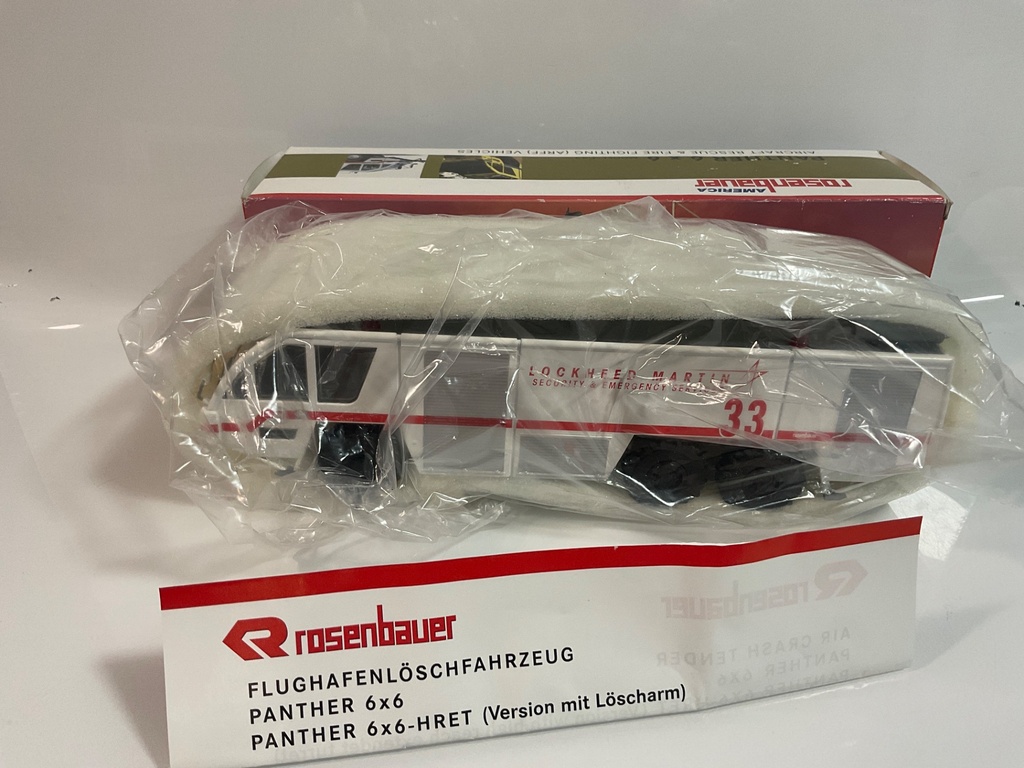 [117693.] 1/43 ROSENBAUER AMERICA PANTHER 6X6 ARFF VEHICLE LOCKHEED MARTIN 