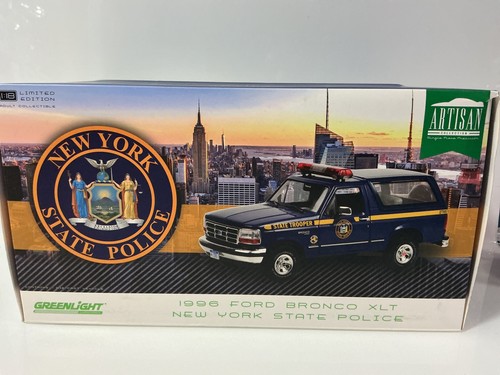 [118437.] 1/18 GREEN LIGHT ARTISAN 1996 FORD BRONCO XLT NY STATE POLICE