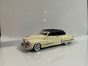 1/18 ANSON 1947 CADILLAC CREAM ON BLACK/BROWN 