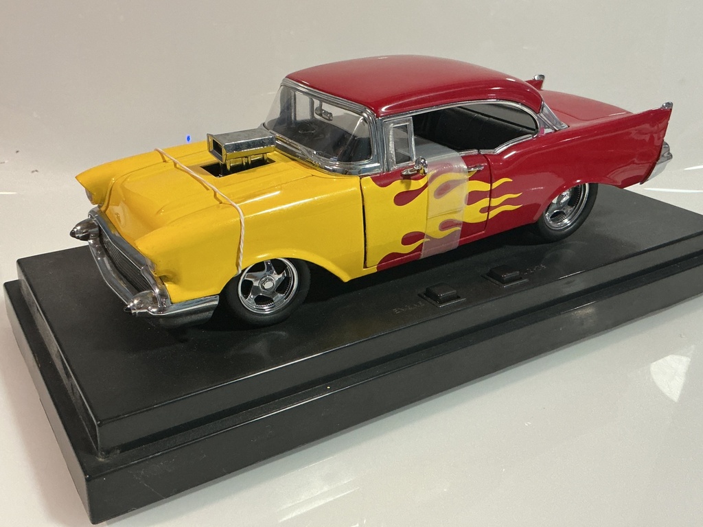 [119155.] 1/18 ERTL ‘57 CHEVROLET BEL AIR LOOSE STREET RUMBLER