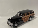1/18 MAISTO 1948 CHEVROLET FLEET-MASTER ( WOODY ) BLACK/TAN ON BROWN  